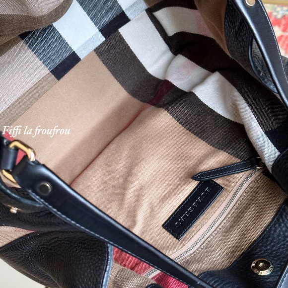 Authentic Burberry bag - Picture 10 of 10